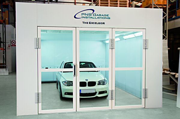 The Excelsior spraybooth - designed exclusively for PNS.